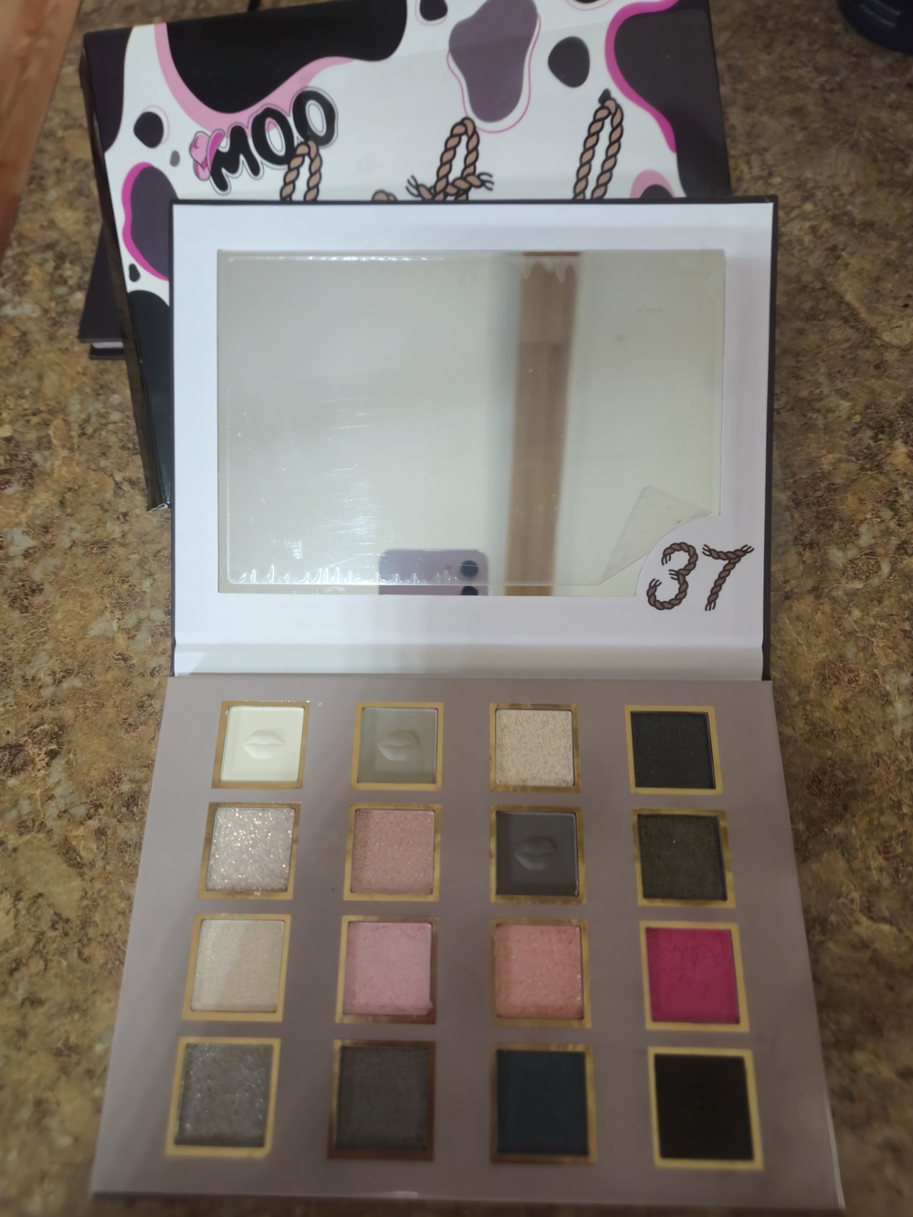 Moo BI**H Volume 37 Spoiled Cosmetics